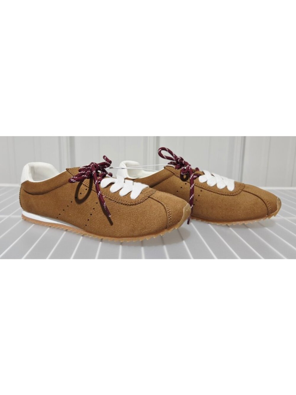 Universal Thread JoJo Brown Faux Suede Lace Up Fashion Sneakers - Women's Size 7